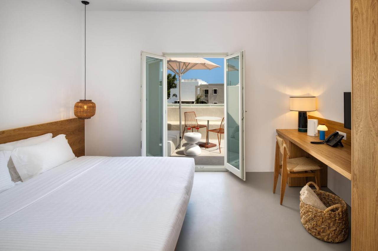 Viva Nove Suites Kamári Kültér fotó