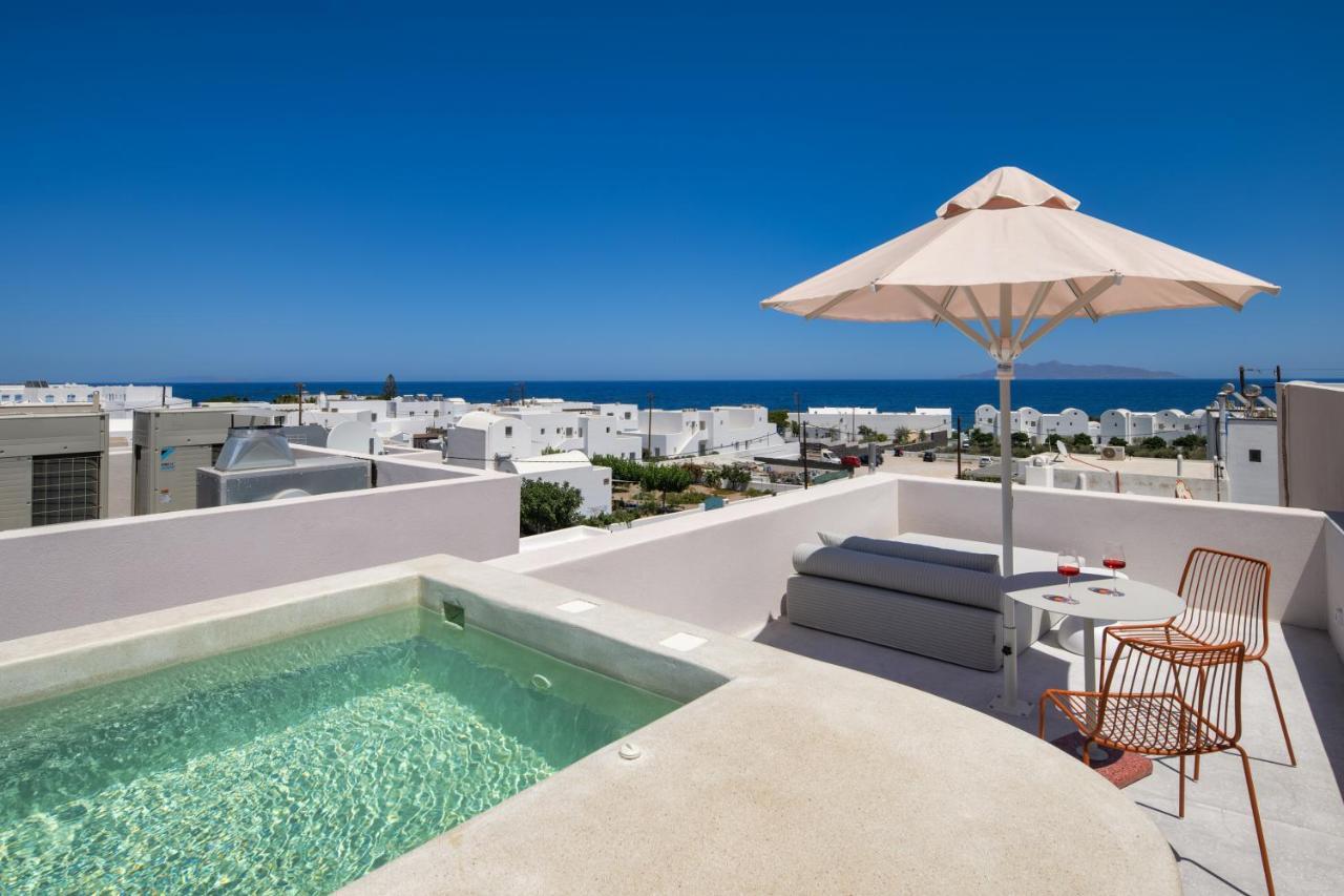 Viva Nove Suites Kamári Kültér fotó